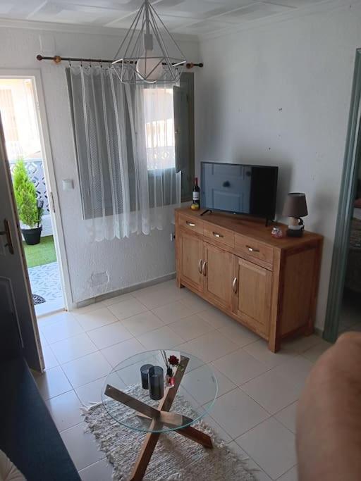 Cozy Bungalow In Urb La Marina With Shared Pool San Fulgencio Exteriör bild